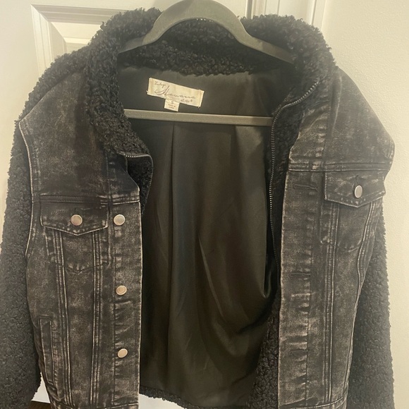 Vintage Havana denim/Sherpa Jacket - NEVER WORN - Picture 1 of 1